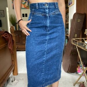 Levi’s Maxi Denim Skirt